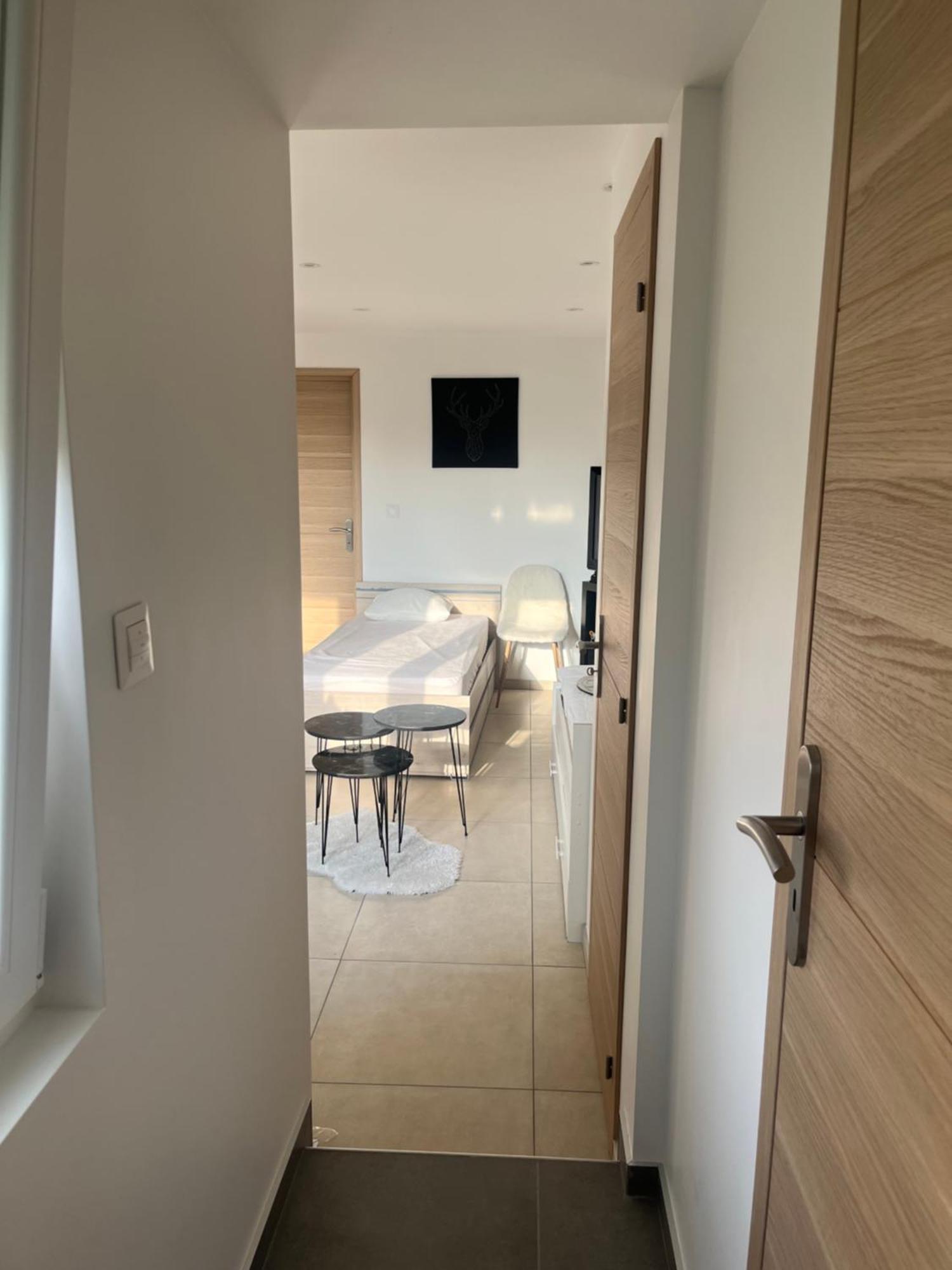 Le Petit Nouveau Avec Jardin Pont-à-Mousson Exteriör bild